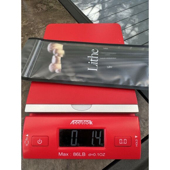 Lithe Everyday 6 Piece Assorted Cosmetic Brush Set Highlighter Concealer New $45 - Picture 3 of 3